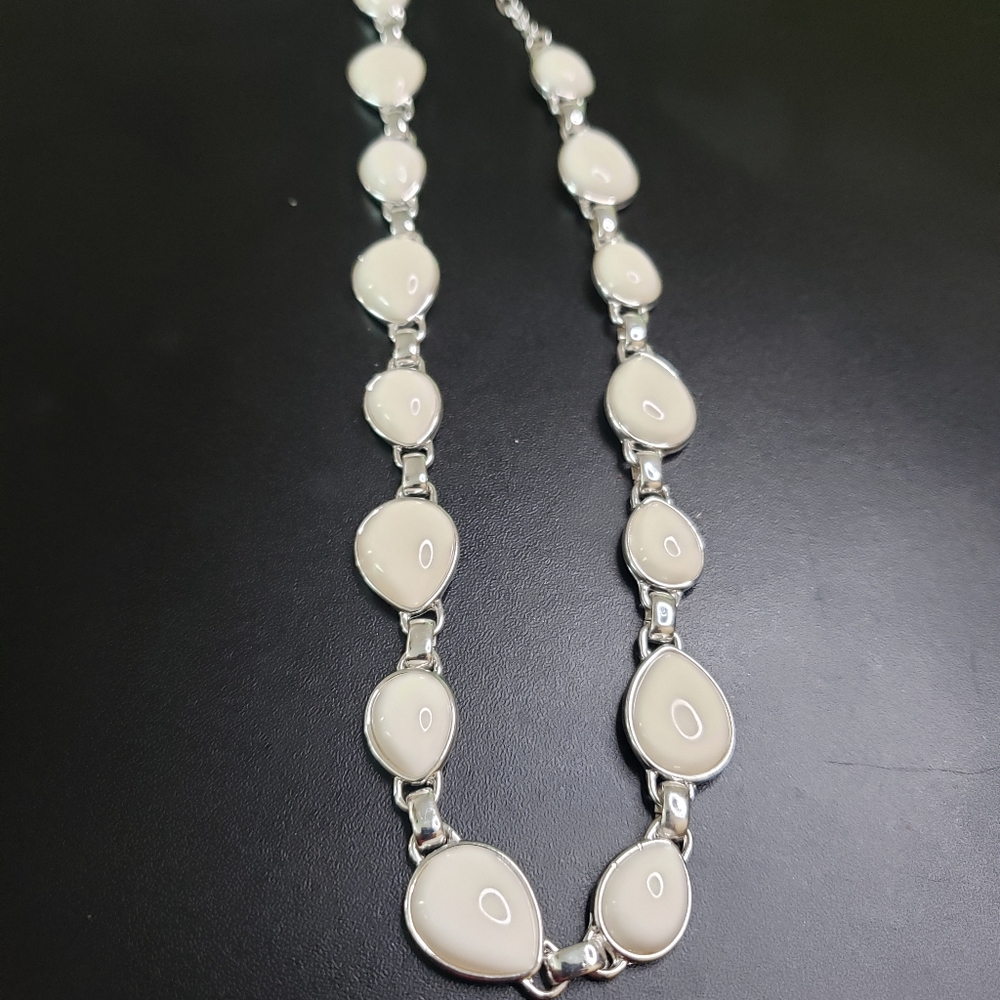 Napier -18 inch - silver tone white teardrop necklace